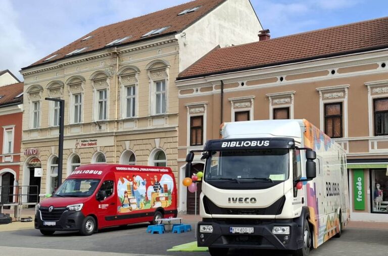 Održan 4. Dan otvorenih vrata županijskih bibliobusa